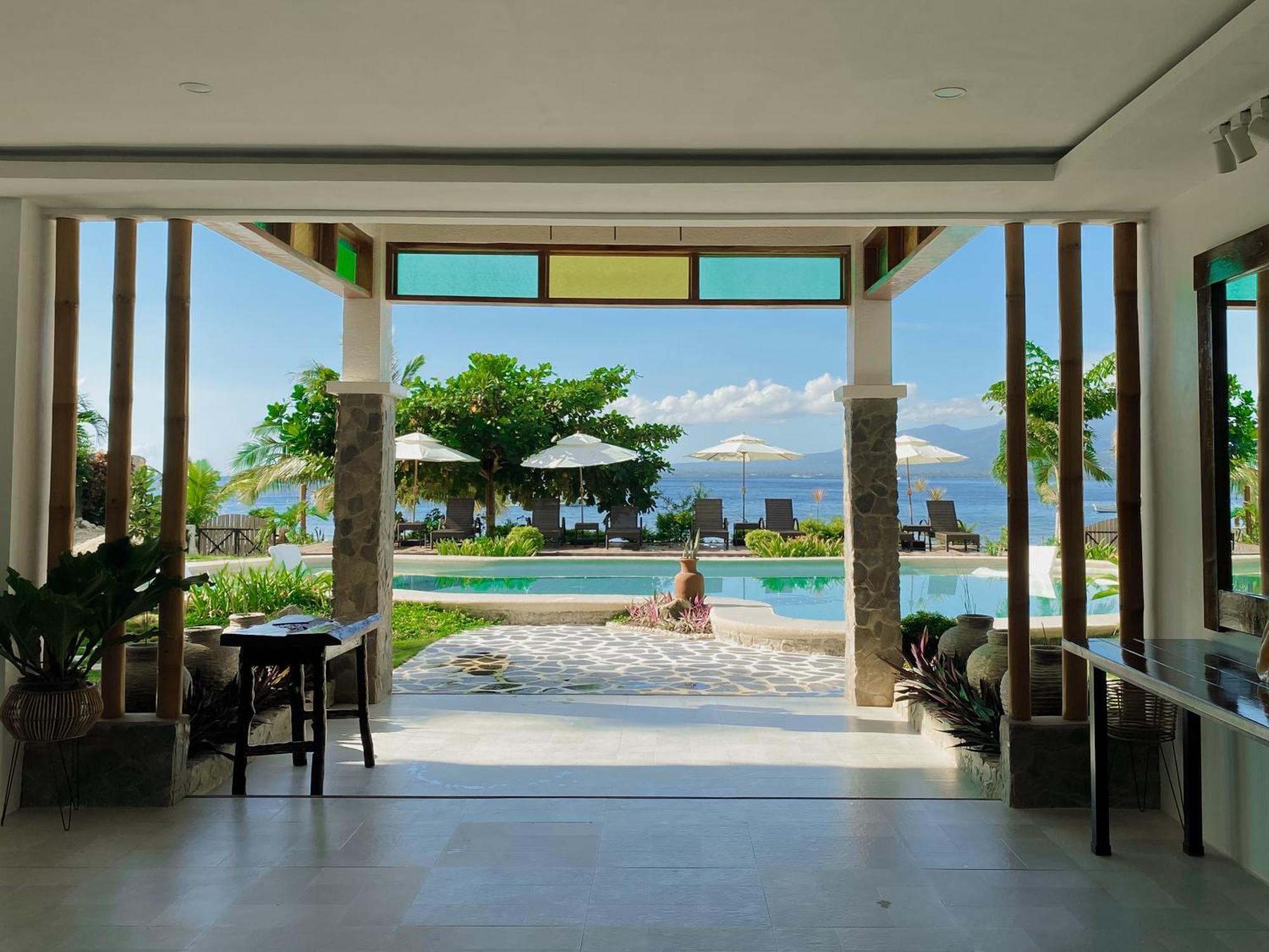 Avila'S Horizon Dive Resort 桑坦德 外观 照片